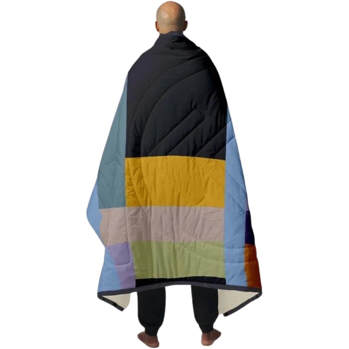 2024 Voited CloudTouch 4-in-One Blanket V21UN03BLCTCFLK - Fleek